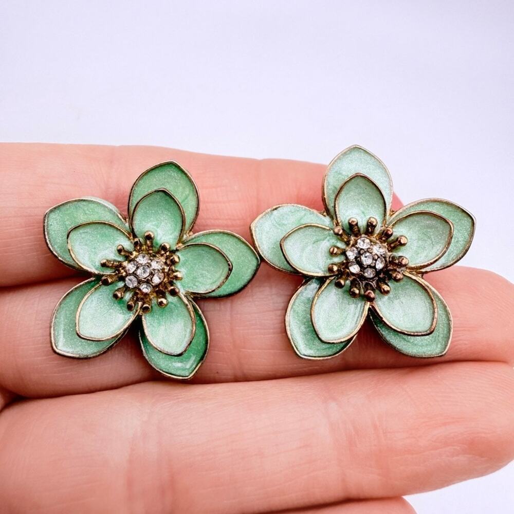 Vintage Enamel Flower Stud Earrings Spring Pastel Green Crystals Pierced
